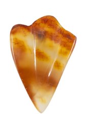 Relief brooch made of amber