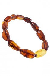 Bracelet made of amber stones “Grapes” with a contrasting insert