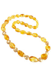 Beads made of amber and decorative elements