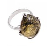 Серебряное кольцо с камнем янтаря