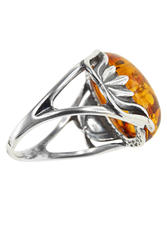 Бурштиновий перстень зі сріблом «Олівія»