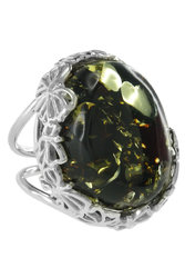 Кольцо из серебра и янтаря «Белинда»