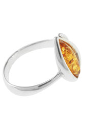 Срібний перстень з бурштином «Асіда»