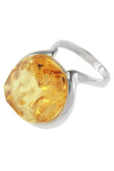 Silver ring with amber “Sofia”