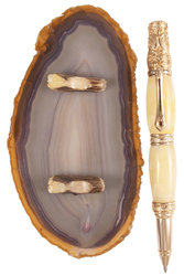 Pen decorated with amber SUV000258-003