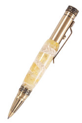 Pen decorated with amber SUV001008-001