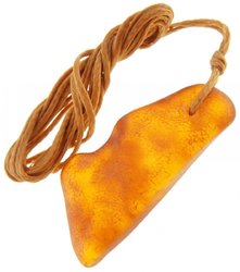 Healing pendant made of polished amber (for children)