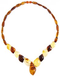 Bead necklace made of amber “Accord”