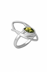 Серебряное кольцо со вставкой