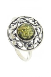 Серебряное кольцо с янтарем «Ажурис»
