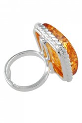 Срібний перстень з бурштином «Антураж»