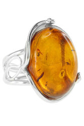 Серебряное кольцо с янтарем коньячного цвета «Клара»