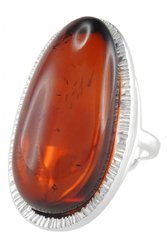 Кольцо с янтарем в серебре «Айрин»