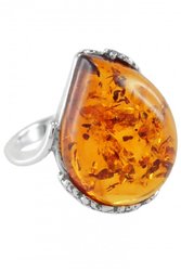 Серебряное кольцо с камнем янтаря «Калли»