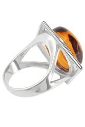 Перстень з каменем бурштину в срібній оправі «Дінара»