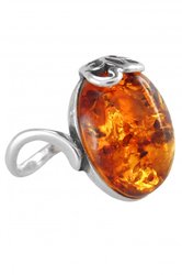 Серебряное кольцо с янтарем «Ажурное сердце»