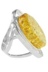 Кольцо с полупрозрачным камнем янтаря «Любава»