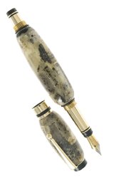 Перьевая ручка из янтаря «Самат»
