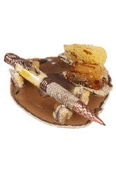 Pen decorated with amber SUV000988-004